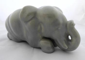 Lying Elephant - Horni Briza Lying Elephant - Horni Briza