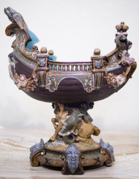 Ceramic Jardiniere - majolica - Wilhelm Schiller - 1880 Ceramic Jardiniere - majolica - Wilhelm Schiller - 1880